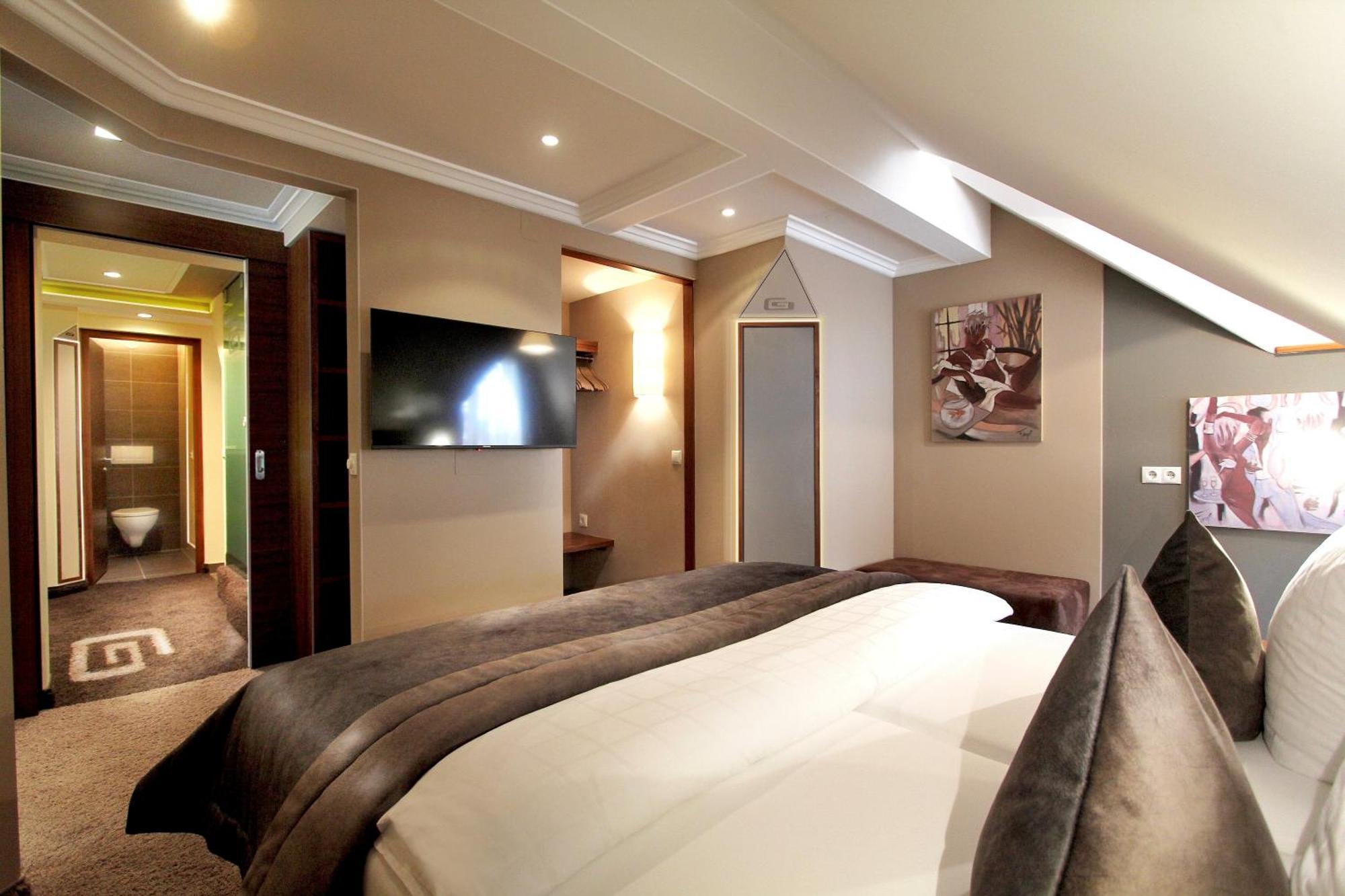 Gruetter Luxury Apartments Ишгль Экстерьер фото