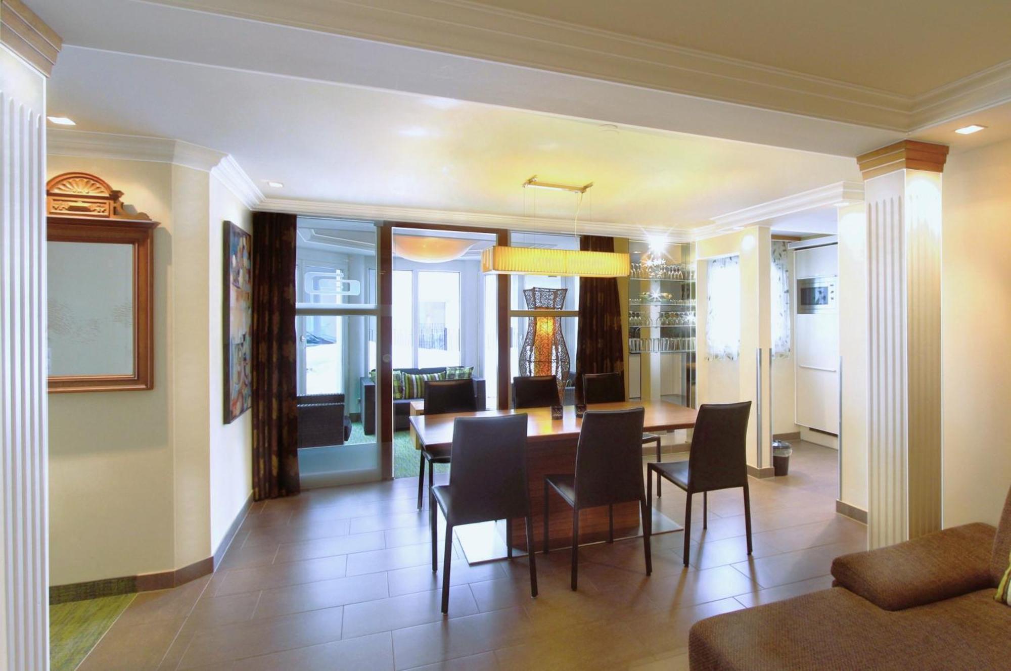 Gruetter Luxury Apartments Ишгль Номер фото