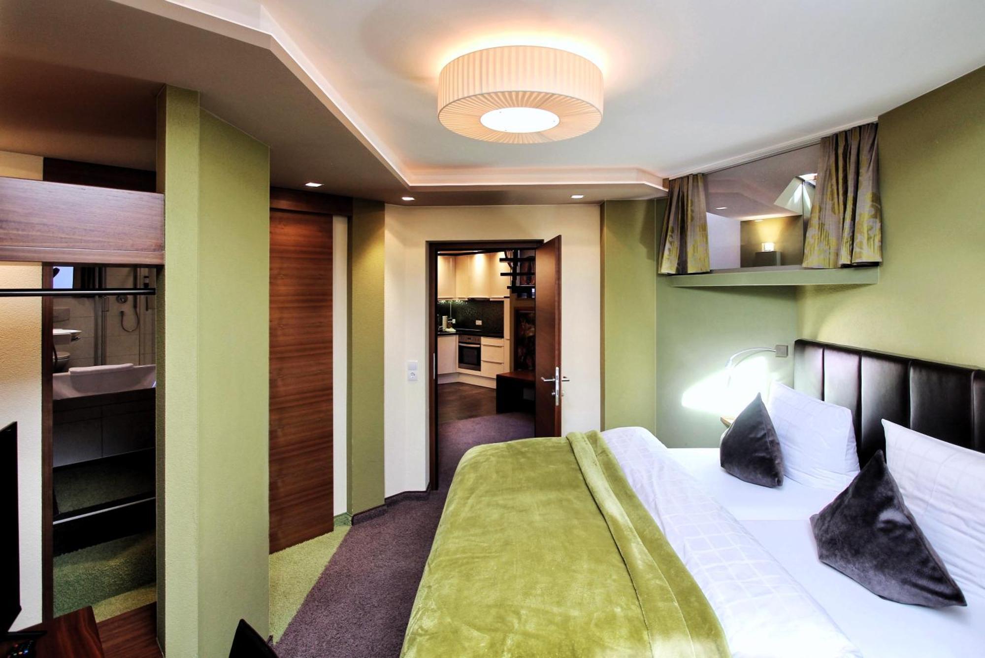 Gruetter Luxury Apartments Ишгль Экстерьер фото